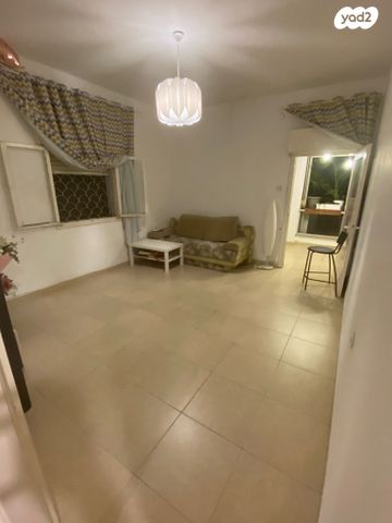 דרך יד לבנים 