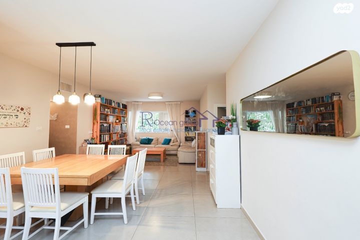 דירה, י.ל. פרץ 5, קרית נורדאו, נתניה