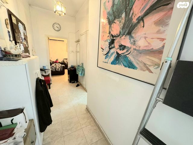 דירה, חנה סנש, גבעת הרמבם, גבעתיים