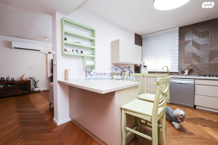 דירה, הגולן 6, קרית השרון, נתניה