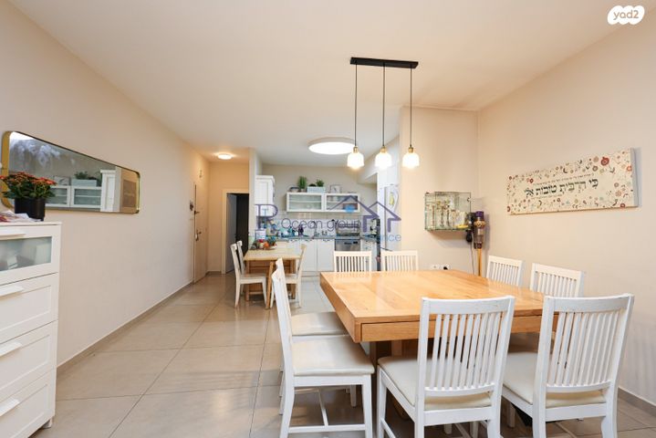 דירה, י.ל. פרץ 5, קרית נורדאו, נתניה