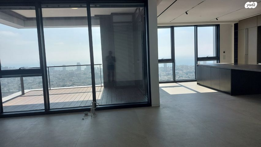 דירה, ליאונרדו דה וינצ'י, גני שרונה, קרית הממשלה, תל אביב יפו