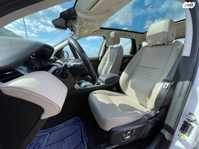 לנד רובר דיסקברי ספורט