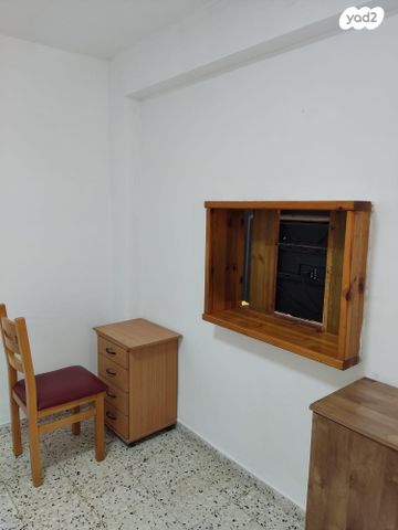 דירה, יקותיאל אדם 10, שיכון ד', קרית שמונה
