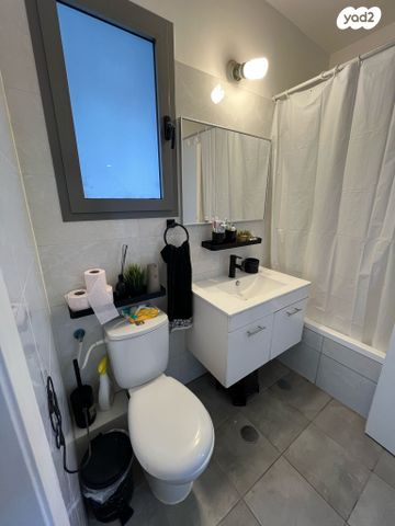 דירה, אלי סיני, נתיבות מערב, נתיבות