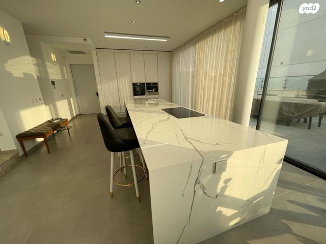 בית פרטי/ קוטג', דר' ג'ין קלוס פישמן, כלניות, באר שבע