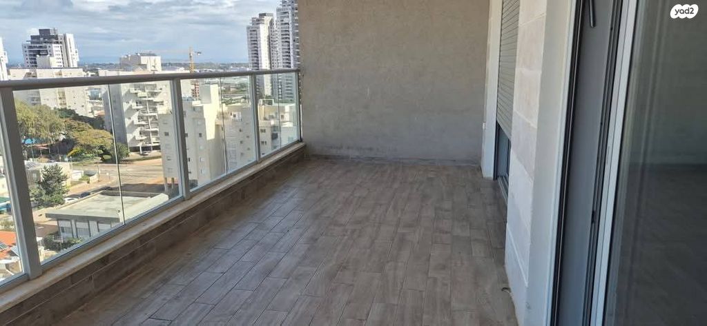 דירה, אלחריזי, רמת חן ובן ציון, נתניה