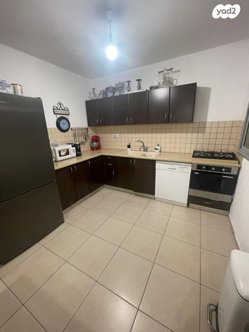 דירה, גדרה הצעירה, גדרה