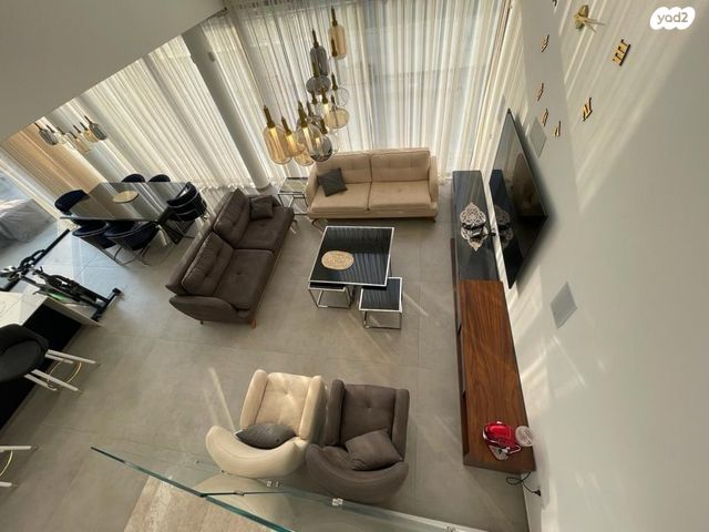 בית פרטי/ קוטג', דר' ג'ין קלוס פישמן, כלניות, באר שבע