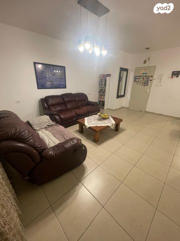 דירה, גדרה הצעירה, גדרה