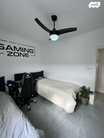 דירה, אלי סיני, נתיבות מערב, נתיבות