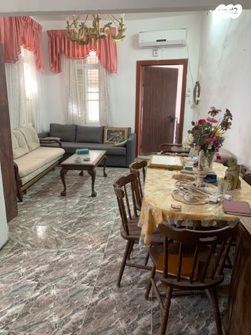 דירה, יוחנן הקדוש, ואדי נסנאס, חיפה