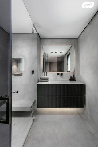 גג/ פנטהאוז, הנמל, נאות רבין, יבנה