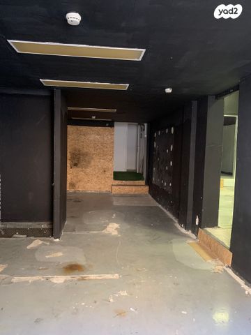 חנויות/ שטח מסחרי, שער פלמר, תחנת רכבת השמונה, חיפה