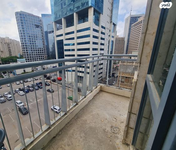 משרדים, תובל, בורסה, רמת גן