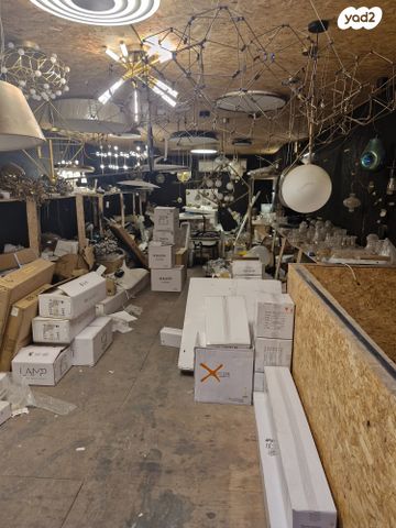 חנויות/ שטח מסחרי, דרך קיבוץ גלויות, גבעת הרצל, אזור המלאכה יפו, תל אביב יפו