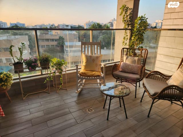 דירה, נתן אלתרמן 6, רחובות החדשה, רחובות