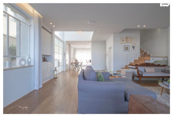 דו משפחתי, גולן, רמת השרון