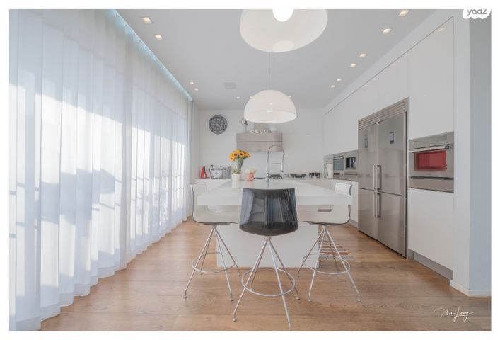 דו משפחתי, גולן, רמת השרון