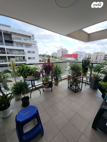 דירה, שוהם, אבני חן, חריש