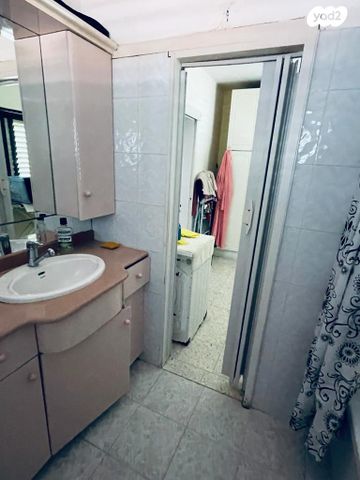 בית פרטי/ קוטג', הר הזיתים 16, נאות שז"ר, יבנה