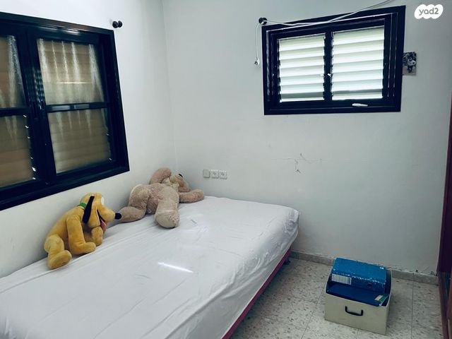 בית פרטי/ קוטג', הר הזיתים 16, נאות שז"ר, יבנה