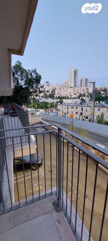 דירה, בוליביה 4, קרית היובל, ירושלים