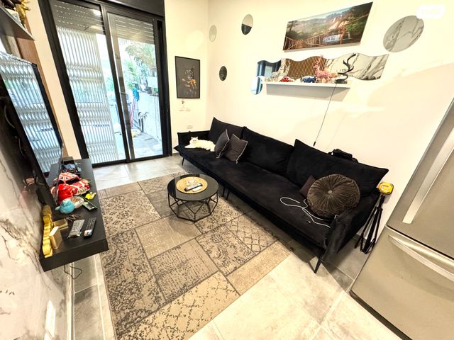 דירת גן, אייגר 10, נווה שאנן, תל אביב יפו