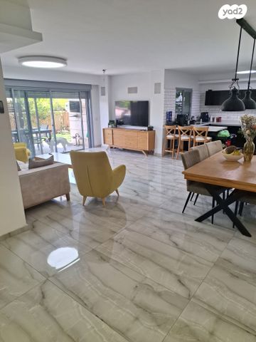 דירת גן, המשוט 8, נאות רבין, יבנה