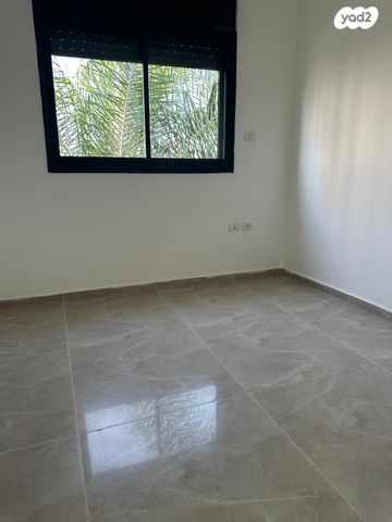 דירה, ביכורי ענבים 55, ברנע, אשקלון