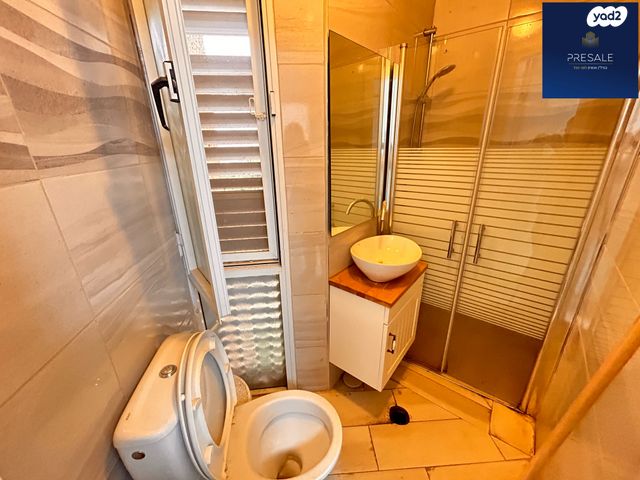 דירה, שכונה י"א, באר שבע