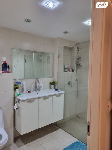 דירת גן, השייטת, הדרי סמל, נס ציונה