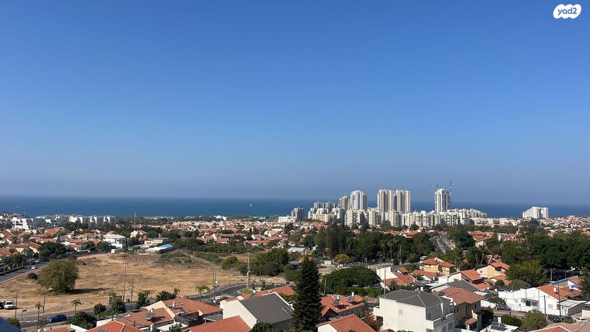 גג/ פנטהאוז