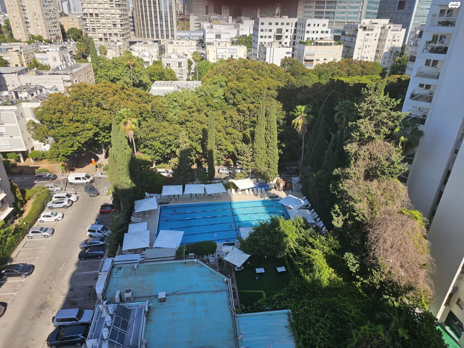 לסר אורי 