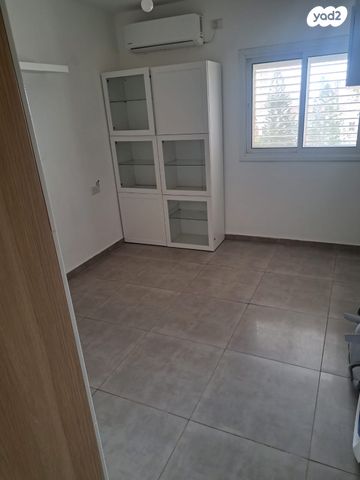 דירה, מבצע אסף 26, נווה זאב, נאות אילן, באר שבע