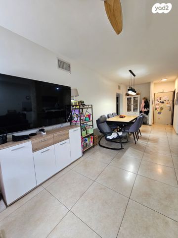 דירה, אנה פרנק, דרום מזרח, בת ים