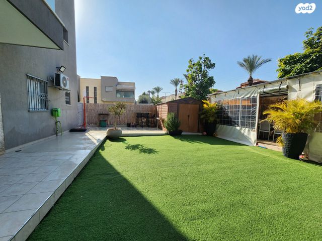 דירת גן, משעול אתרוג, שדרות