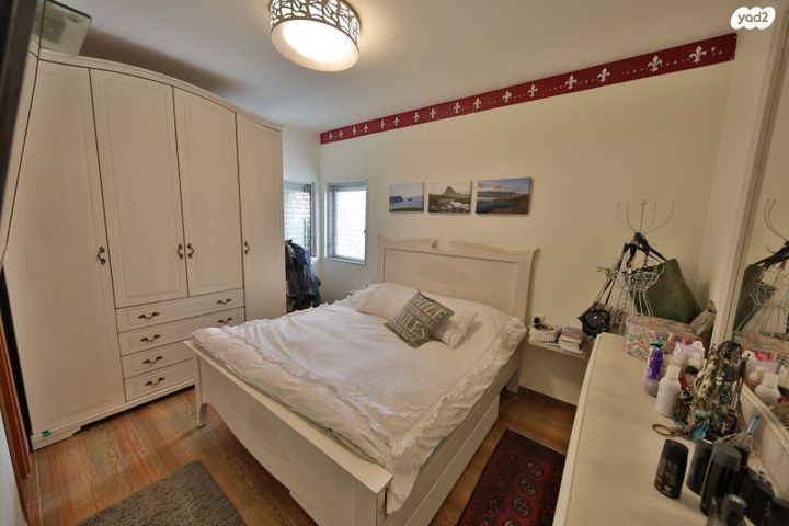 דירת גן, מנשה, מרכז העיר, סביניה, הוותיקה, קרית ביאליק