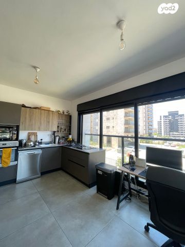 דירה, השחף, גבעת אולגה, חדרה