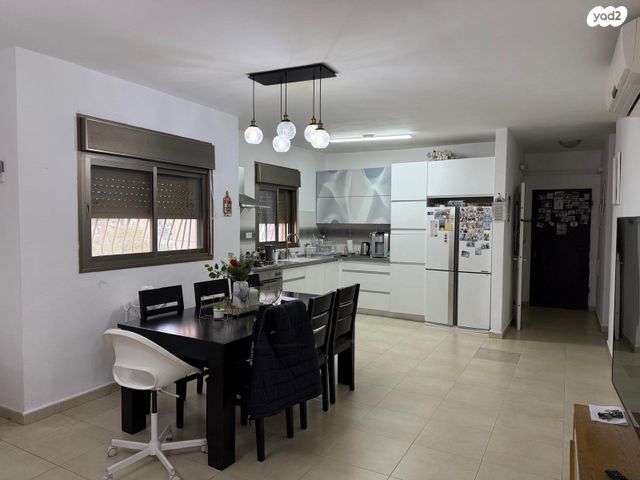 דירה, בר כוכבא 14, רחובות