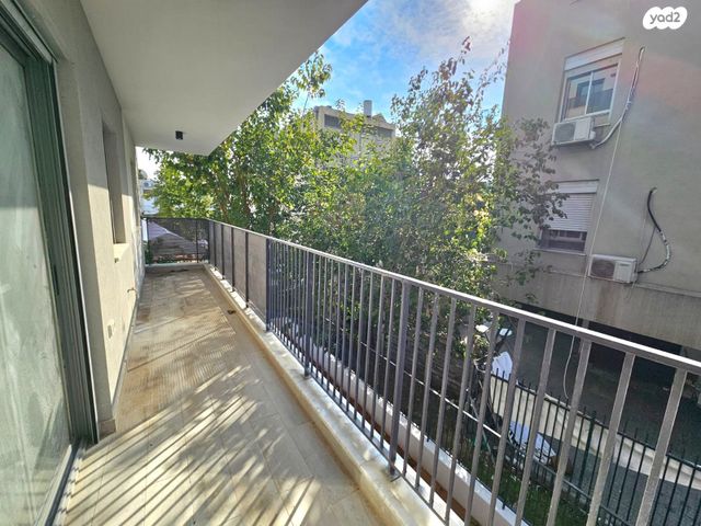 דירה, חכמי אתונה, שפירא, תל אביב יפו