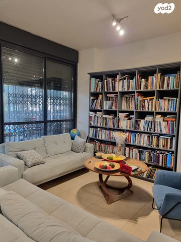 דירת גן, השייטת, הדרי סמל, נס ציונה