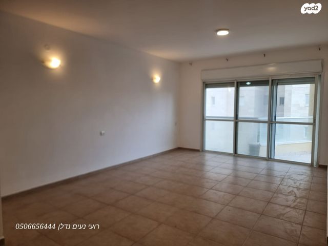 דירה, יוסף, קרית השרון, נתניה