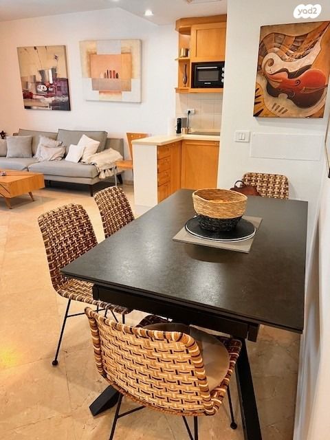 דירה, רציף הרברט סמואל, כרם התימנים, תל אביב יפו