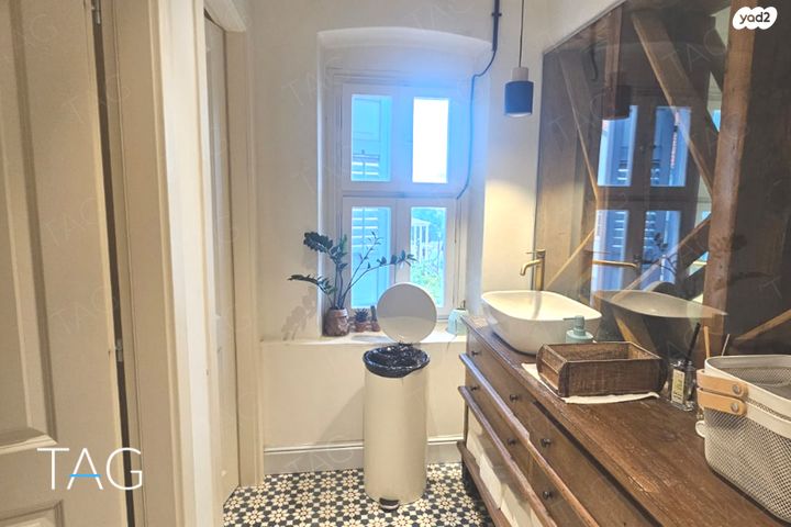 משרדים, אלוף אלברט מנדלר אברהם, תל אביב יפו