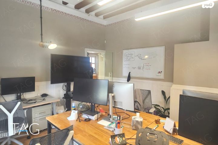 משרדים, אלוף אלברט מנדלר אברהם, תל אביב יפו