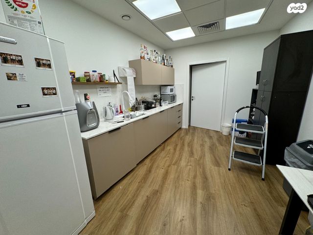 משרדים, רמת גן