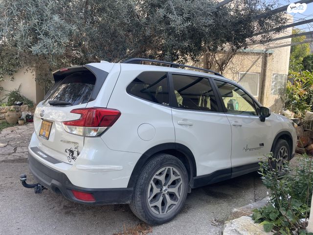 סובארו פורסטר