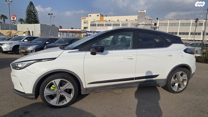 ג׳ילי Geometry C