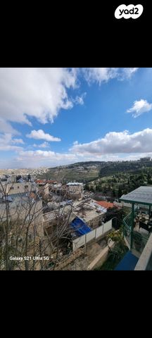 גג/ פנטהאוז, גיחון, ירושלים